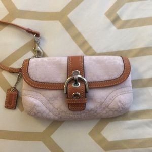 COACH wristlet ❄️ snow day sale ❄️